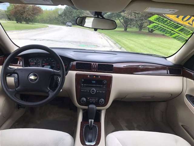 2010 Chevrolet Impala LS 4DR Sedan